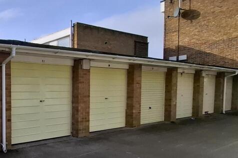 garage.jpg