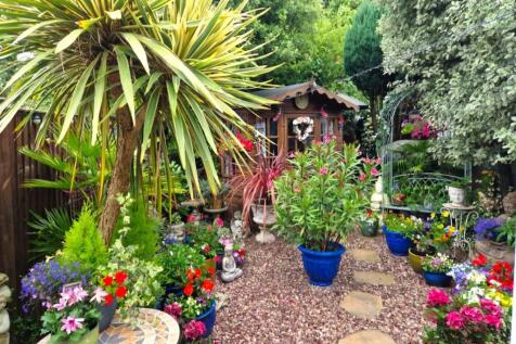 OWNER GARDEN.jpg