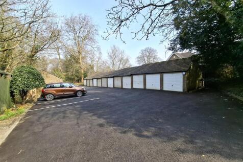 garage.jpg