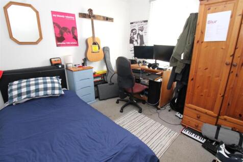 Bedroom 3.JPG