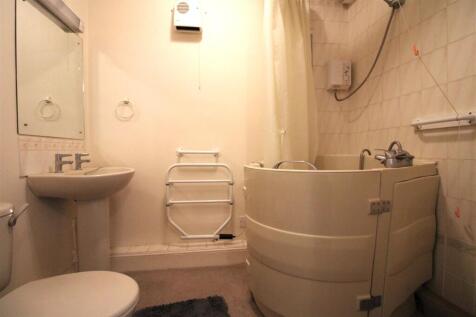 shower room.JPG