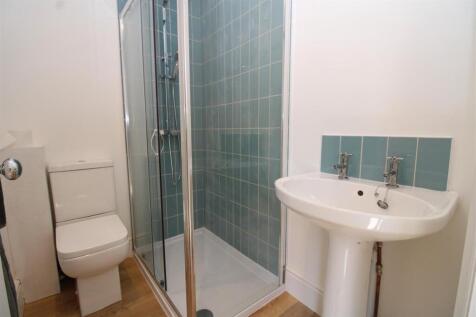 shower room gf.JPG