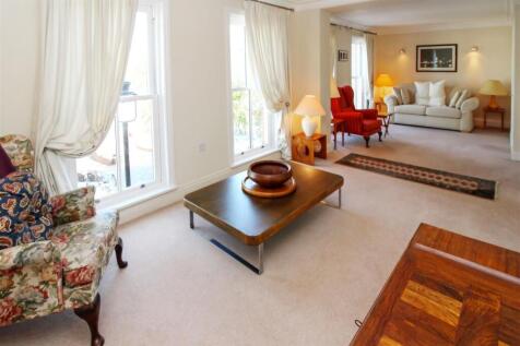 Double reception room.jpg