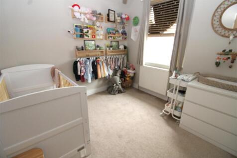 bedroom 3.JPG