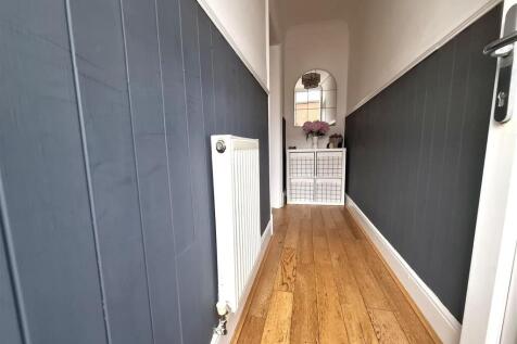 hallway 2.jpg