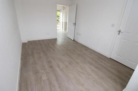 Lounge 2.JPG