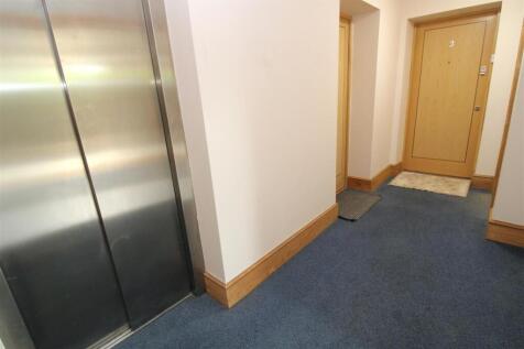 Lift &amp; Front Door Angle.JPG