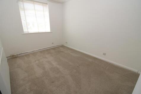 BEDROOM ONE.JPG
