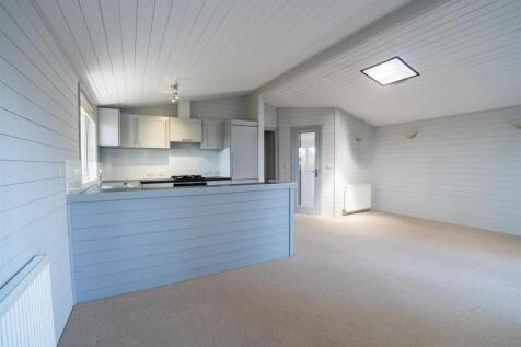 8 Marina View HQ-01.jpg