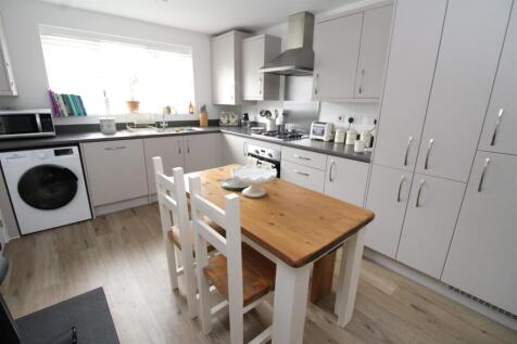 Kitchen.JPG