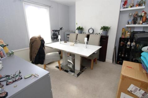 dining room.JPG