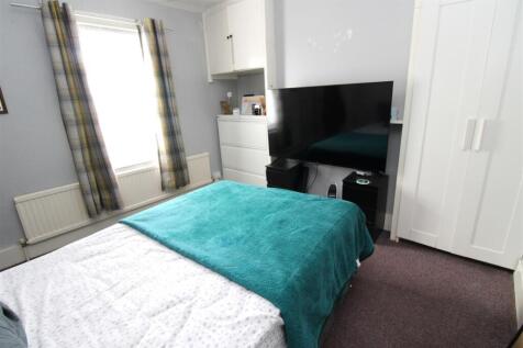 Bedroom 2..JPG