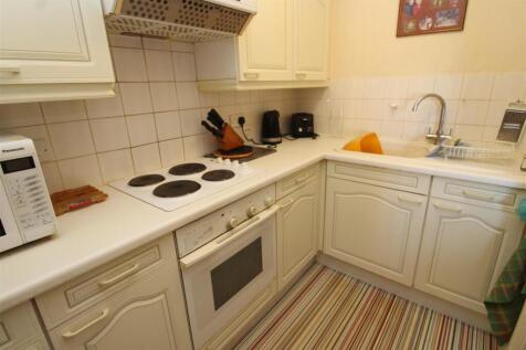 Kitchen.JPG