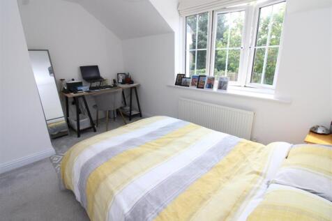 BEDROOM TWO.JPG
