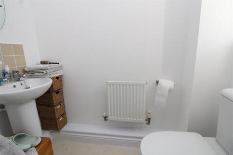 GROUND FLOOR WC.JPG