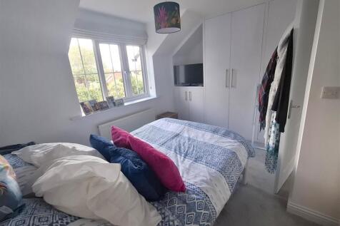 Bedroom one. .jpg