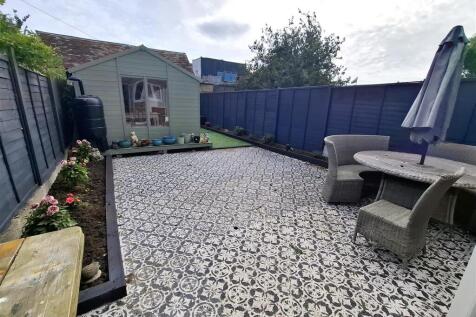 Garden 1.jpg