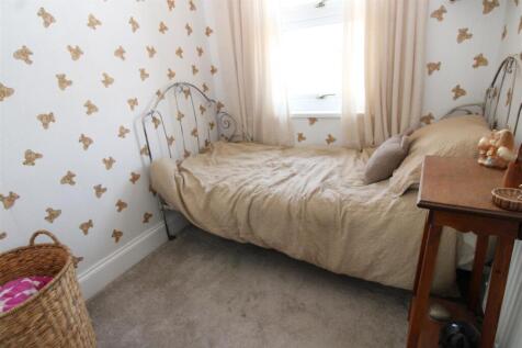 Bedroom 3.JPG