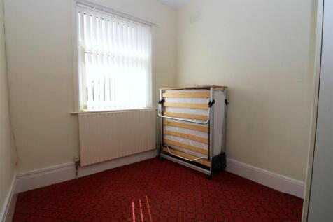 Bedroom 4.JPG