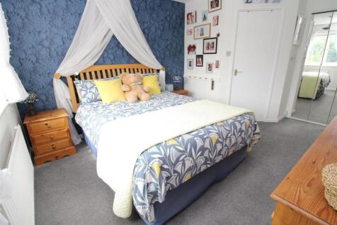 Bedroom one.JPG