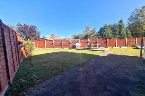 garden 4.jpg
