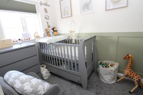 bedroom 2..JPG