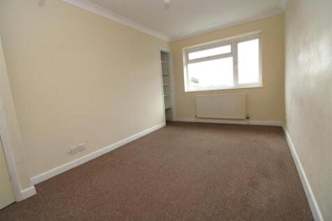 Bedroom 1.JPG
