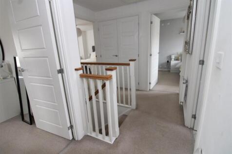 Hallway.JPG