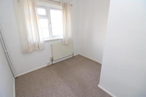 Bedroom 3.JPG