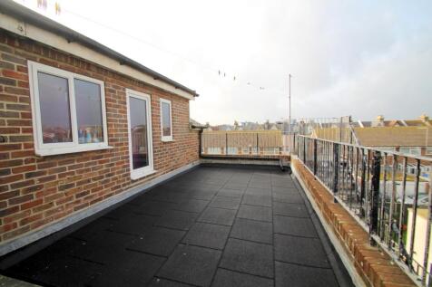 Communal Roof Terrace 1.jpg