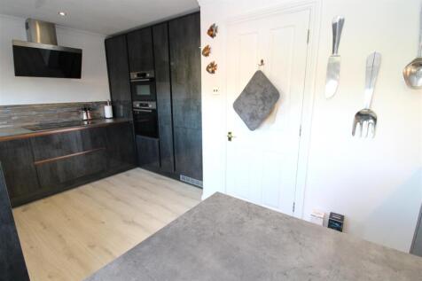 Kitchen-Breakfast Room.JPG