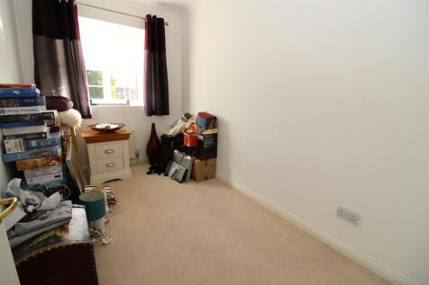 Bedroom 3.JPG