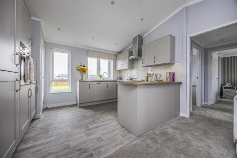 Plot 26 Littlehampton Marina-PorticoMarketing-23.j