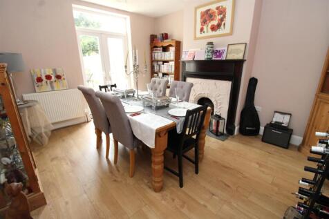 new reception room 2.JPG