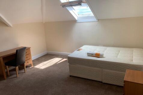 3_bedroom1 real.jpg