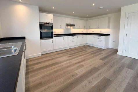 Kitchen Family Room