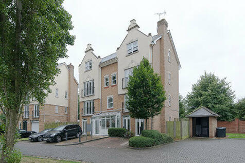 Front of building which consists of only 4 split level apartments