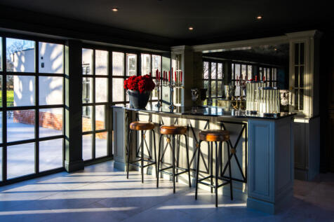 Bespoke Bar