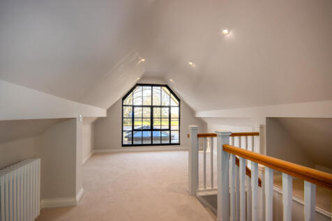 First Floor Quarters