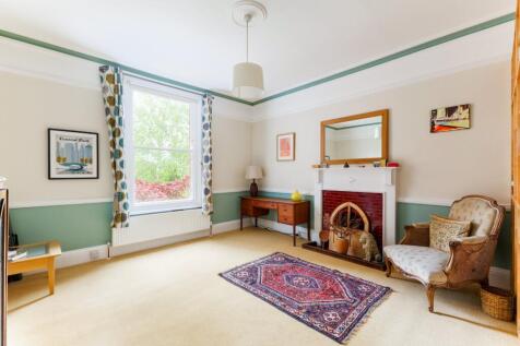 Bedroom 4/Family