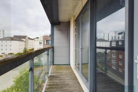 balcony.jpg