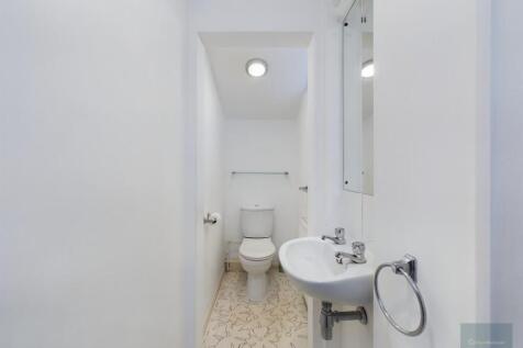 GF shower room (1).j