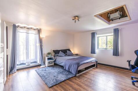 Property Image 16