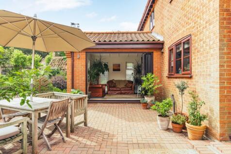 Property Image 27