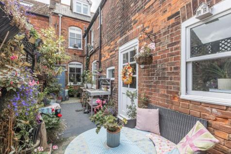 Property Image 4
