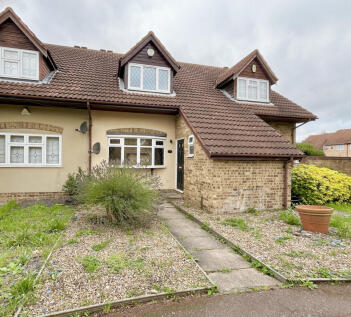 3 bedroom Terraced for rent