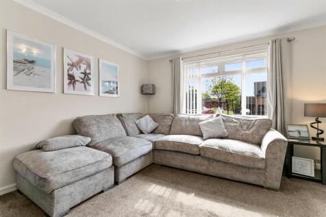 Castlegreen-6.jpg