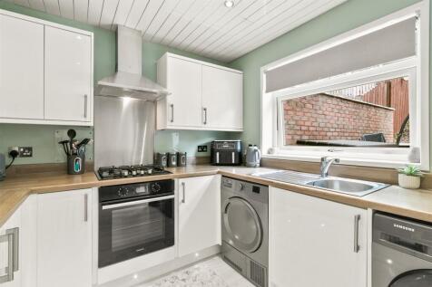Broomhill-8.jpg