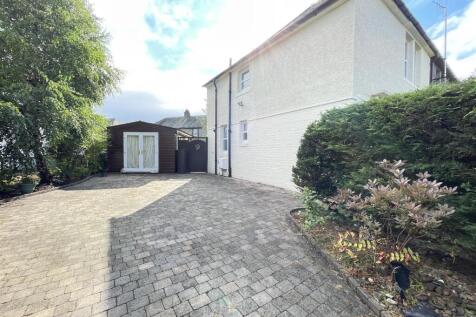 Driveway.JPEG