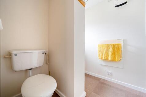 DOWNSTAIRS SHOWER ROOM